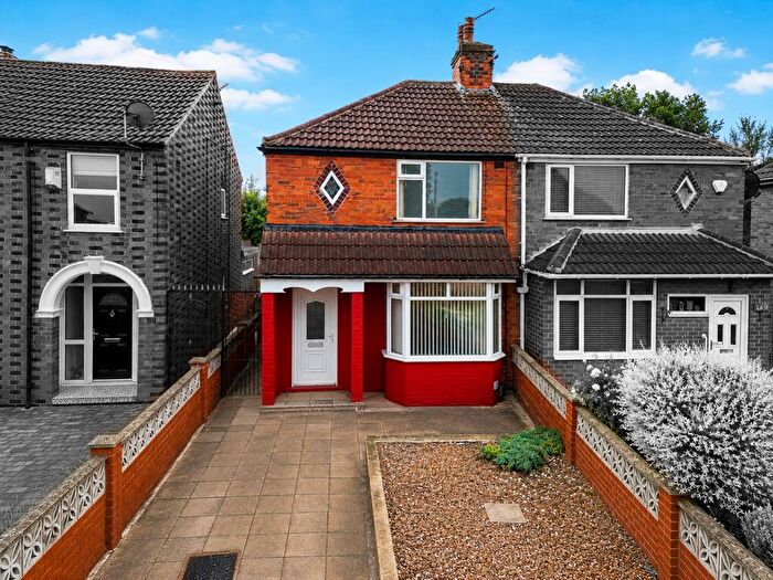 2 Bedroom Semi-Detached House For Sale In Sprotbrough Road, Sprotbrough, Doncaster, DN5