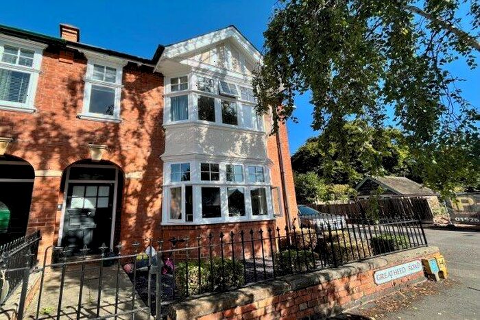 4 Bedroom End Of Terrace House To Rent In Greatheed Road, Leamington Spa, CV32