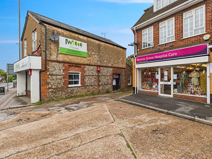 2 Bedroom Flat To Rent In Heath End Road, Flackwell Heath, Buckinghamshire, HP10