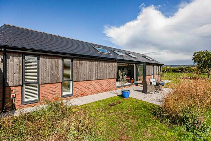 2 Bedroom Detached Bungalow For Sale In Nupend, Stonehouse, GL10