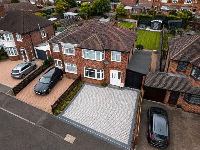 3 Bedroom Semi-Detached House To Rent In Fernhurst Road, Leicester, LE3