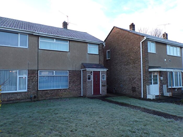 3 Bedroom Semi-Detached House To Rent In Dunster Gardens, Nailsea, BS48