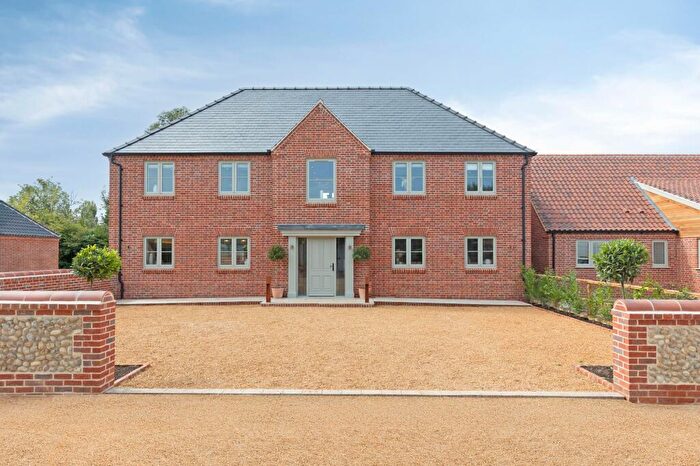 4 Bedroom Detached House For Sale In Discover The Farmhouse, Kettlestone – Open House: Sat Rd Aug, Am–pm, NR21