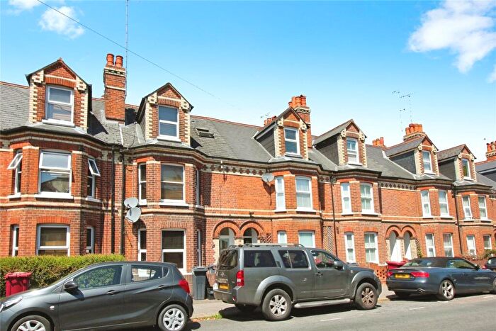 2 Bedroom Apartment For Sale In Wantage Road, Reading, RG30