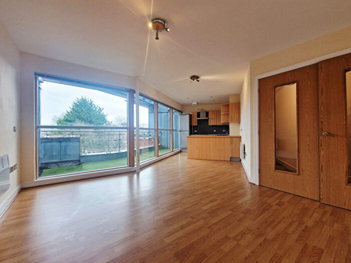 3 Bedroom Flat To Rent In City Space House, East Cliff, Preston, PR1