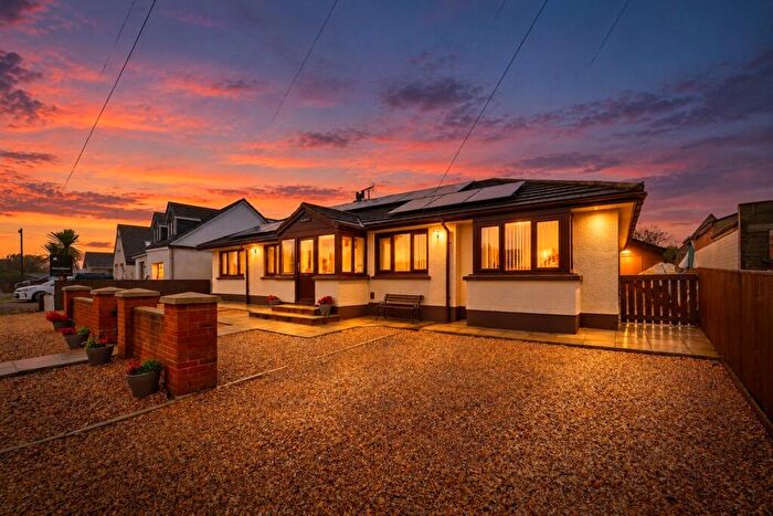 4 Bedroom Bungalow For Sale In Grass Holm Close, Roch, Haverfordwest, Pembrokeshire, SA62