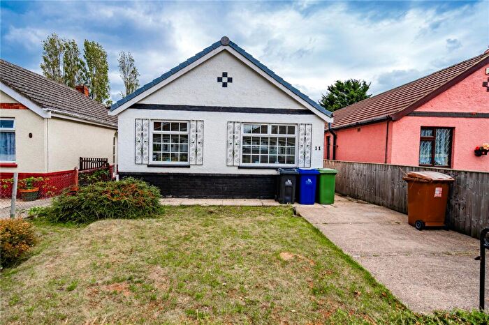 2 Bedroom Bungalow For Sale In Eastfield Avenue, Grimsby, Lincolnshire, DN33