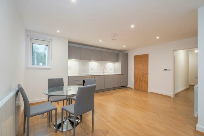 2 Bedroom Apartment To Rent In Whyteleafe House, Whyteleafe, CR3