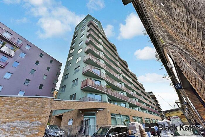 2 Bedroom Flat To Rent In South Central Steedman Street, Elephant And Castle, SE17