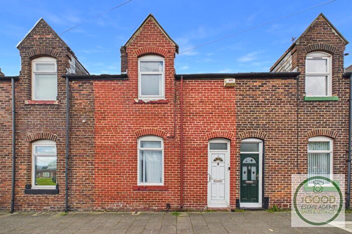 2 Bedroom Terraced House For Sale In Southwick Road, Monkwearmouth, SR5