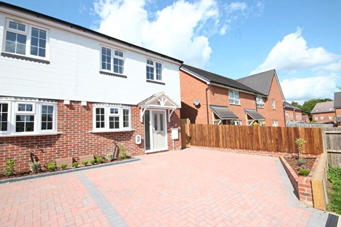 3 Bedroom Semi-Detached House To Rent In Blackmanstone Way, Allington, Maidstone, ME16