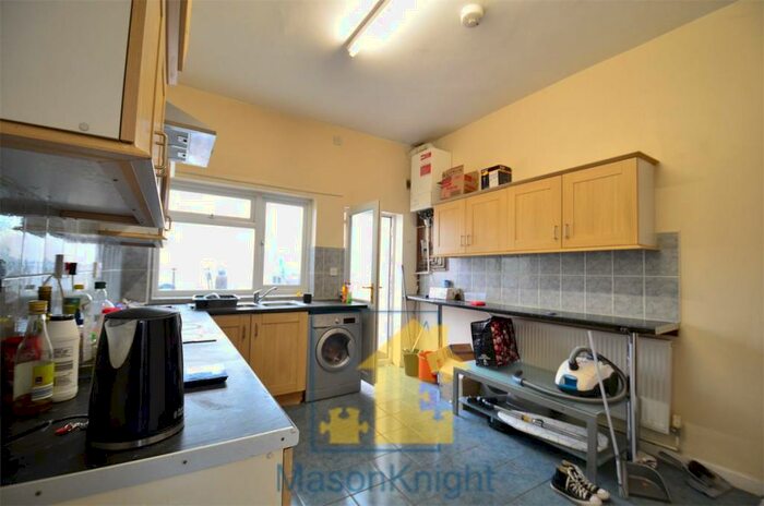 4 Bedroom Terraced House To Rent In Selly Oak, Birmingham, B29