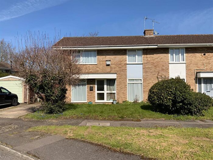 3 Bedroom Semi-Detached House For Sale In Meadow View, Potterspury, Towcester, NN12
