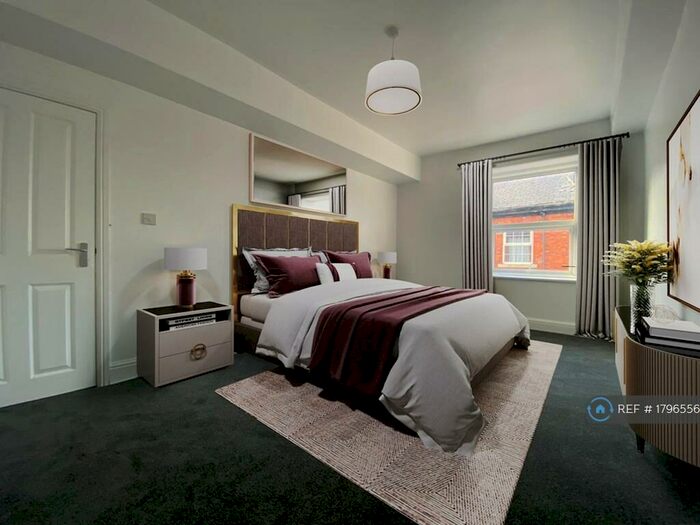 1 Bedroom Flat To Rent In Baillie Street, Rochdale, OL16