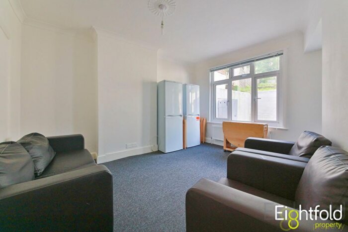 6 Bedroom Terraced House For Sale In Coombe Road, Brighton, BN2