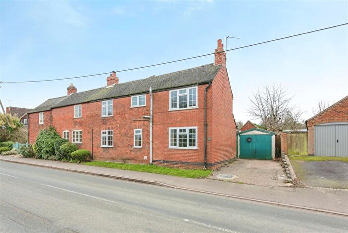 House For Sale In Main Street, Clifton Campville, Tamworth, B79