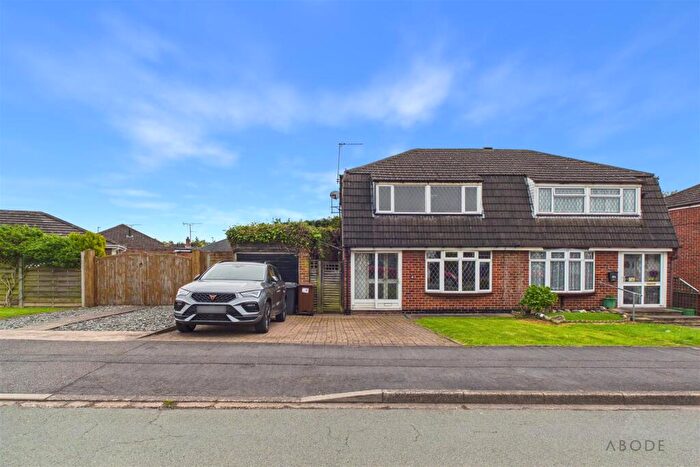 3 Bedroom Semi-Detached House For Sale In Jordan Avenue, Burton-On-Trent, DE13