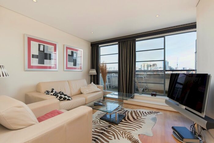 1 Bedroom Flat To Rent In Shad Thames, London, SE1