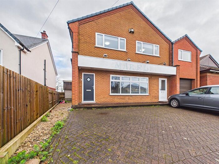 4 Bedroom Apartment To Rent In Church Street, Ilkeston, Derbyshire, DE7