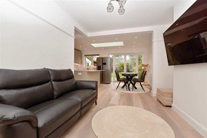 3 Bedroom Semi Detached House For Sale In Tower View, Croydon, Surrey, CR0