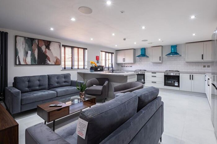 1 Bedroom House To Rent In High Street, Lincoln, LN5