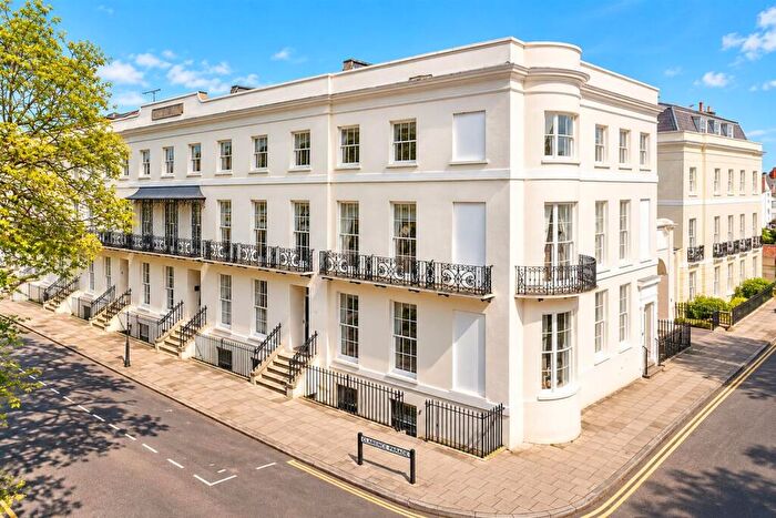 2 Bedroom Apartment To Rent In Montpellier Spa Road, Cheltenham, GL50