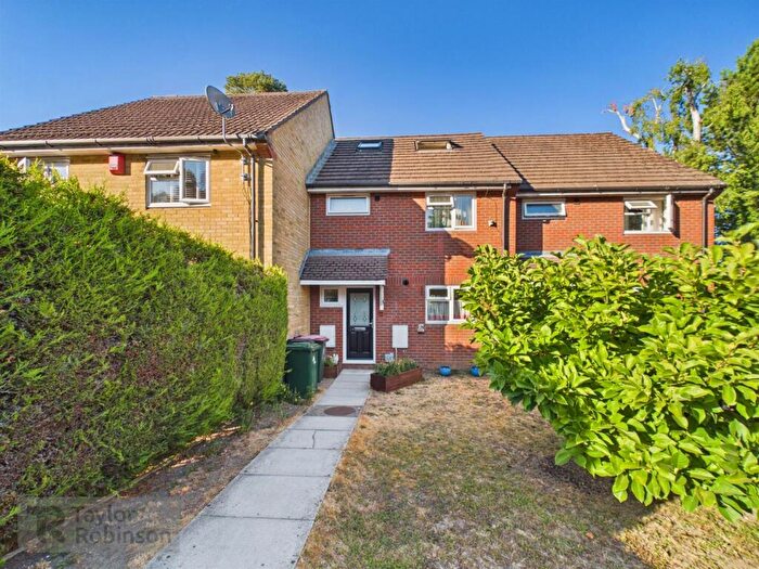 3 Bedroom Terraced House For Sale In Jackson Road, Crawley, RH11