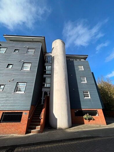 2 Bedroom Flat To Rent In Ripple Court, Barton Mill Road, Canterbury, CT1