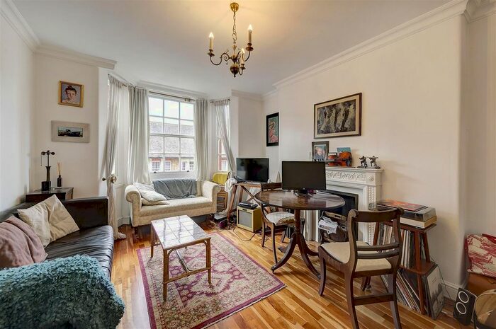 2 Bedroom Flat To Rent In Regency Street, London, SW1P