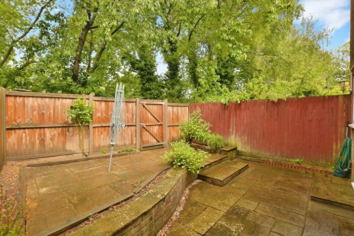 2 Bedroom Detached House For Sale In Nutley Close, Ashford, Kent, TN24