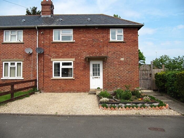 2 Bedroom Semi-Detached House To Rent In Townsend, Banbury, OX16
