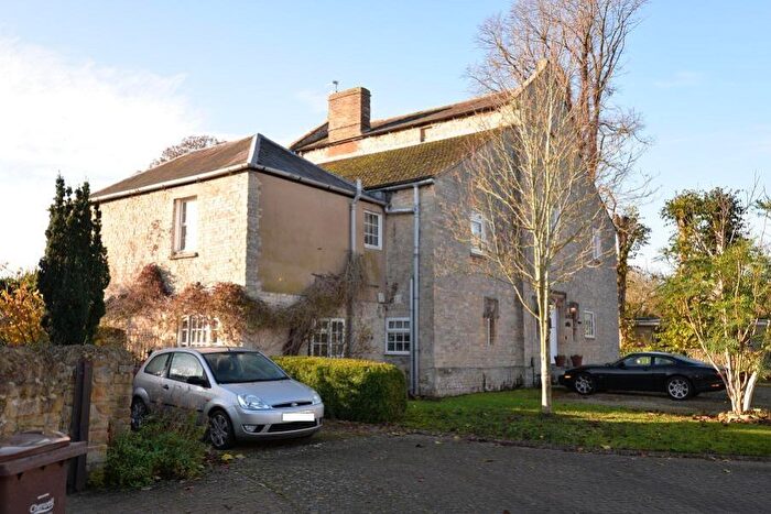 1 Bedroom Flat To Rent In Old Rectory Court, Wendlebury, Oxon, OX25