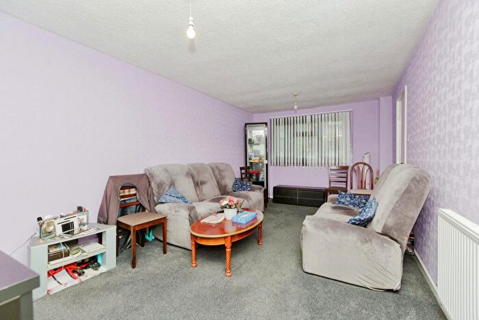2 Bedroom Terraced House For Sale In McVicker Close, Leicester, Leicestershire, LE5