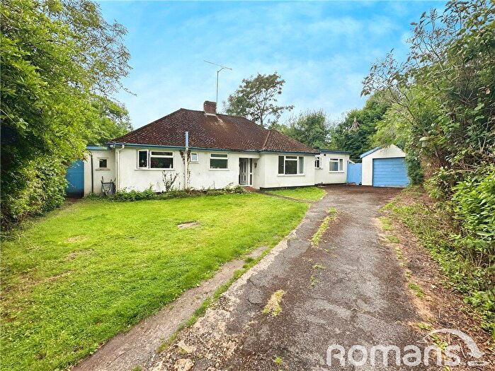 4 Bedroom Bungalow For Sale In Green Lane, Ascot, Berkshire, SL5