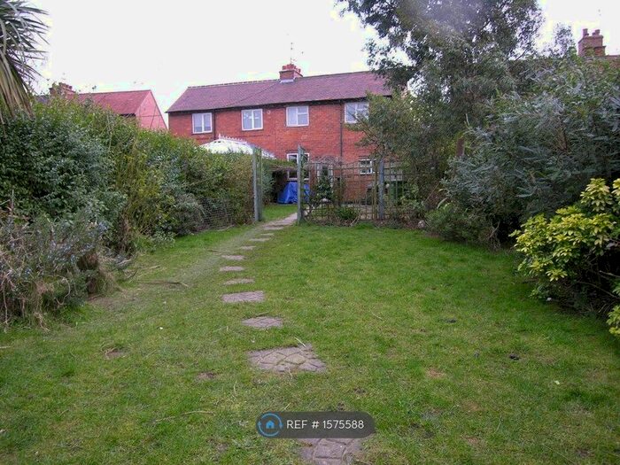 3 Bedroom Semi-Detached House To Rent In Bennett Street, Allenton, Derby, DE24