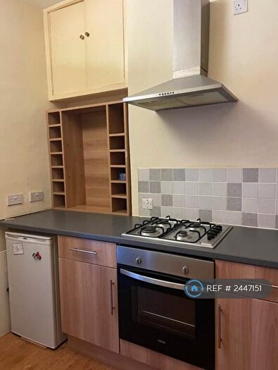 1 Bedroom Flat To Rent In Station Road, Dumbarton, G82