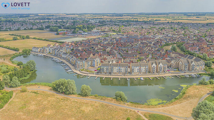 2 Bedroom Apartment To Rent In Wren Walk, Eynesbury, St. Neots, PE19