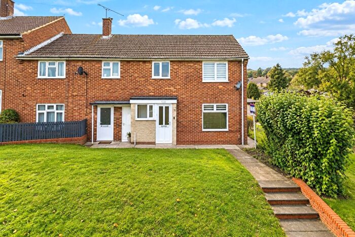 2 Bedroom End Terrace House For Sale In Binnacle Road, Rochester, Kent, ME1