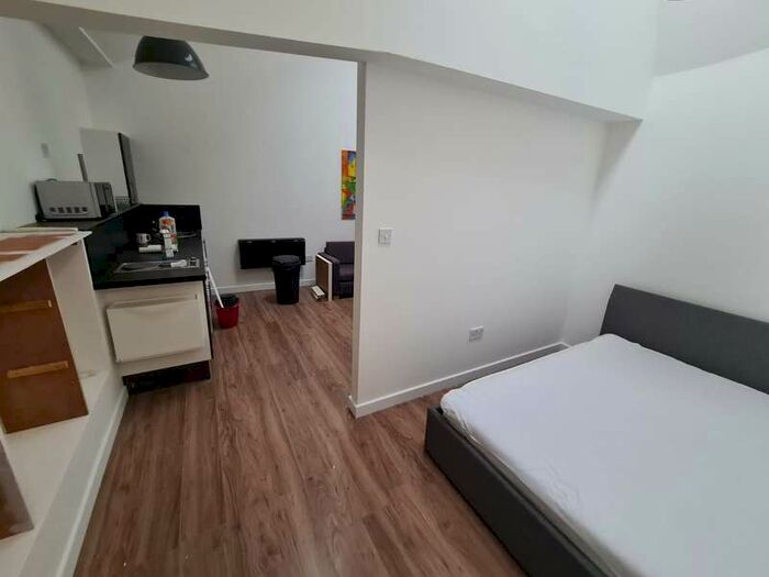 Flat To Rent In City Gate, DN1