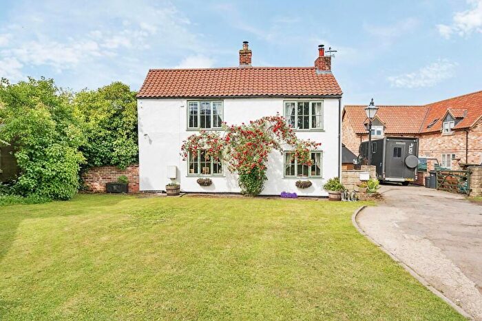 3 Bedroom Detached House For Sale In East End, Long Clawson, LE14