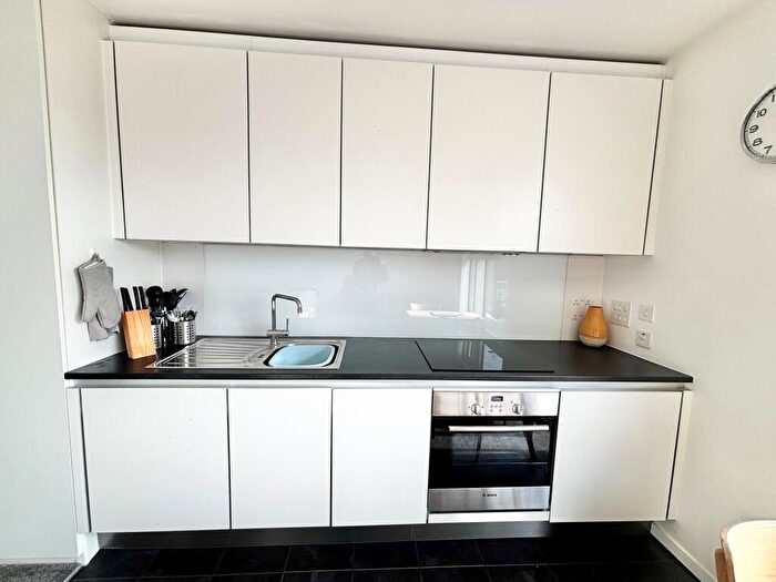 Studio To Rent In Cube, B1