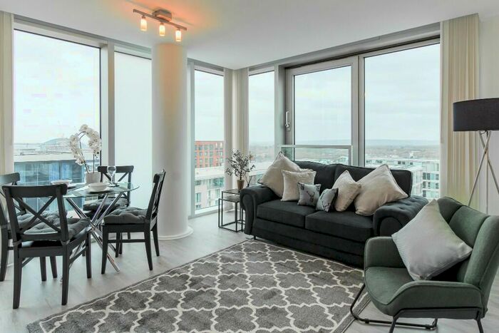 1 Bedroom Serviced Apartments To Rent In Witan Gate, Milton Keynes, Buckinghamshire, MK9