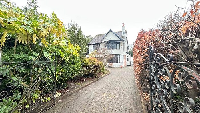 5 Bedroom Detached House For Sale In Mossgiel Avenue, Southport, Merseyside, PR8