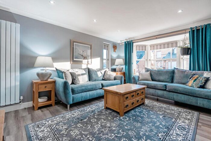 4 Bedroom Detached House For Sale In Tiree Grange, Hamilton, South Lanarkshire, ML3