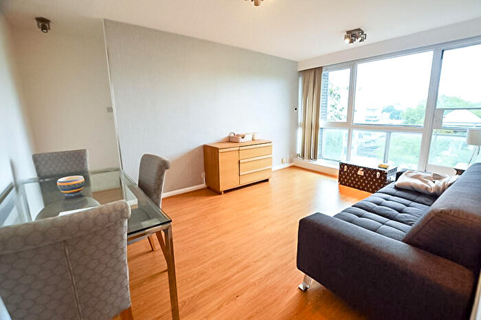 1 Bedroom Apartment To Rent In St. Johns Wood Road, St Johns Wood, NW8