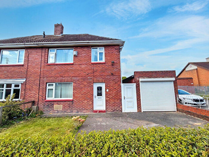 3 Bedroom Semi-Detached House For Sale In Craster Avenue, Shiremoor, Newcastle Upon Tyne, Tyne And Wear, NE27