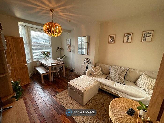 2 Bedroom Terraced House To Rent In Lessingham Avenue, London, SW17