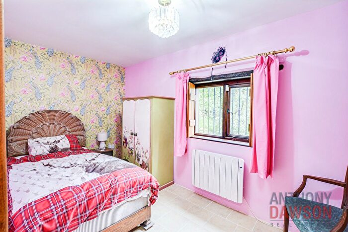 7 Bedroom Detached House For Sale In Burnley Road, Colne, BB8