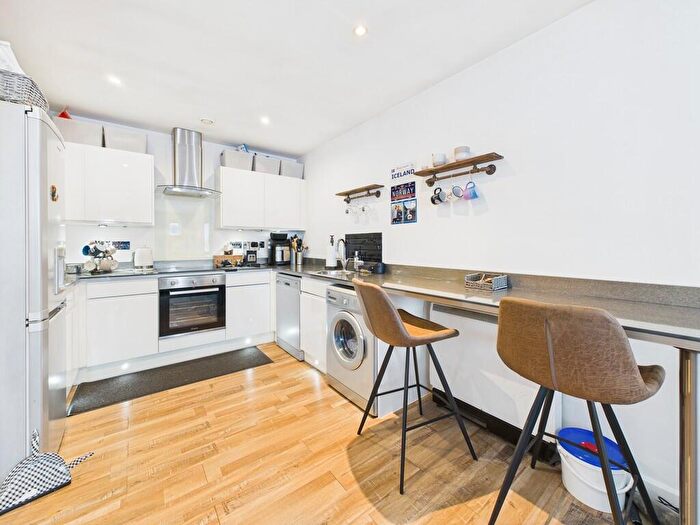 1 Bedroom Flat For Sale In Saddlery Way, Chester, CH1