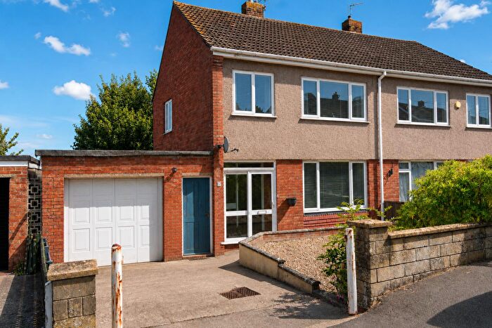 3 Bedroom Semi-Detached House For Sale In Crockerne Drive, Pill, BS20